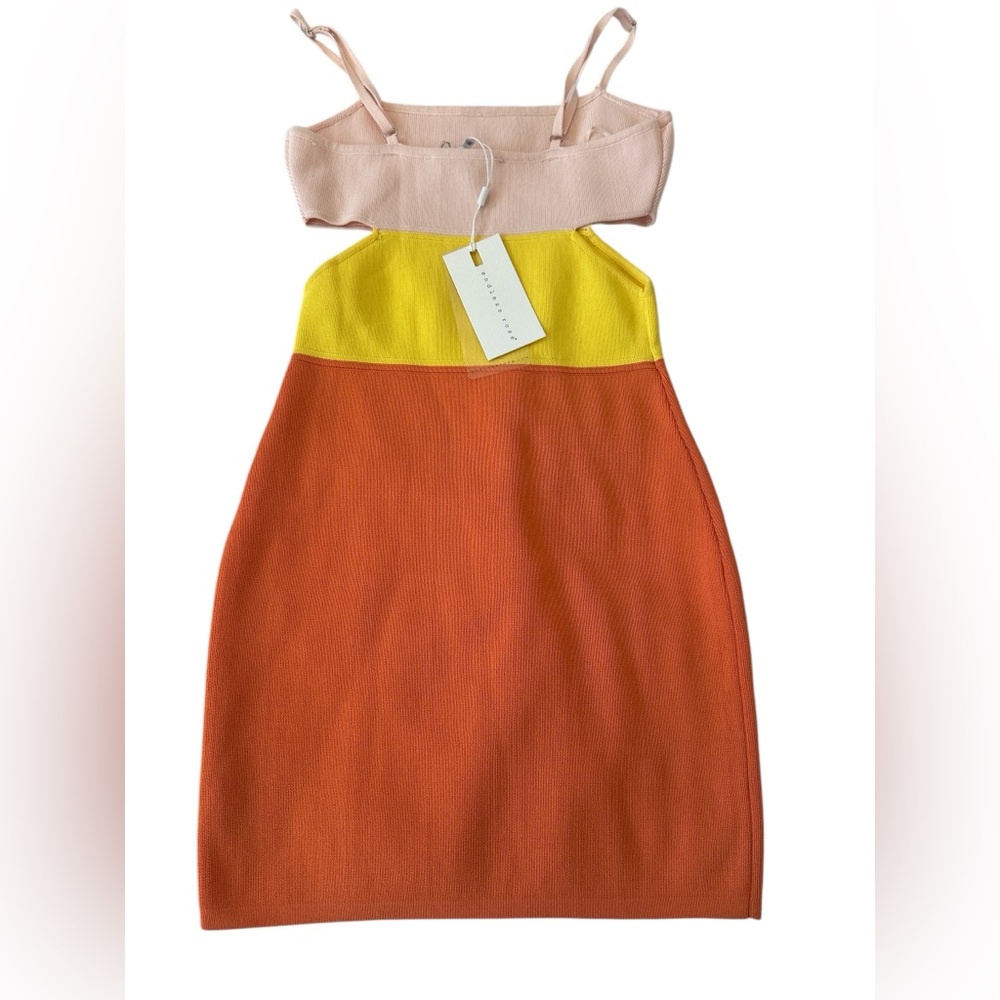 NWT ENDLESS ROSE Colorblock Cutout Mini Dress - Picture 4 of 10